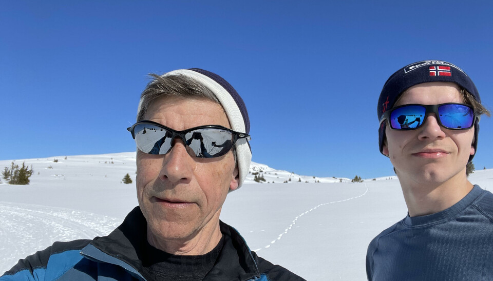 There are no wolf tracks behind father and son here.  Dag O says.  Hessen, here with his son Eric, is taking the kids out into nature.  - and then they can decide for themselves if this is something they like.