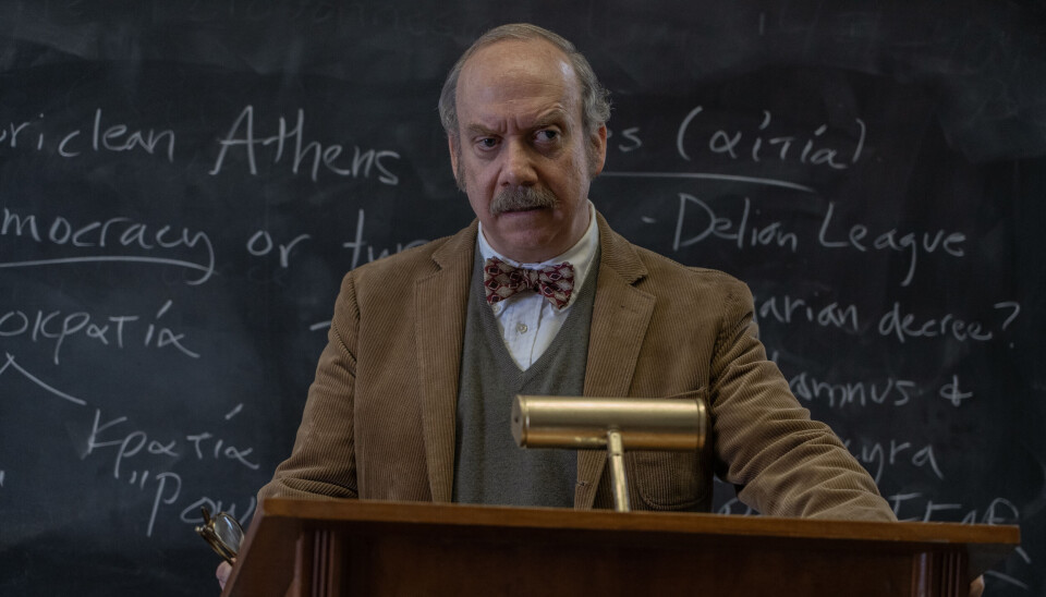 Paul Giamatti spiller den strenge læreren i The Holdovers