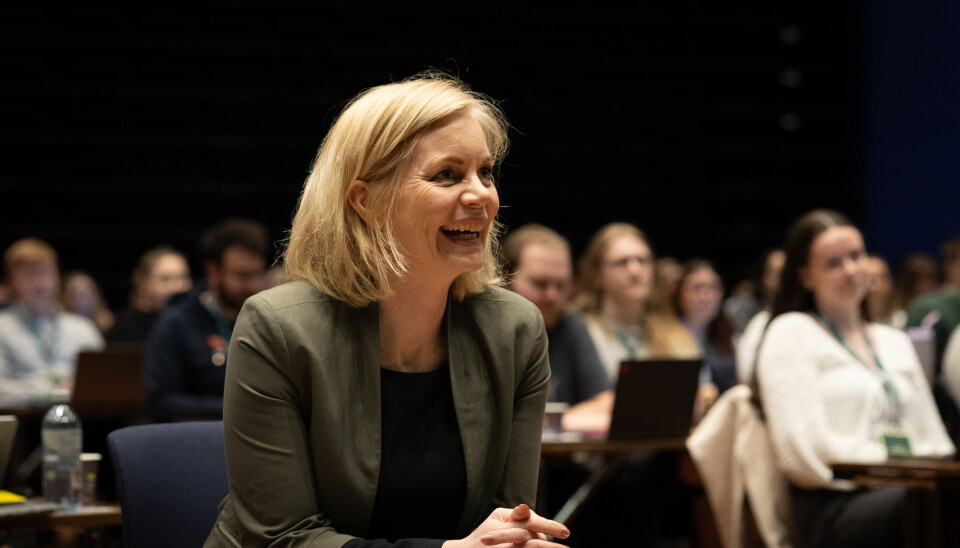 Forsknings- og høyere utdanningsminister Sigrun Aasland fremhever blant annet ERC-stipendenes betydning for internasjonalt samarbeid. Bildet er tatt på NSOs landsmøte 2025.