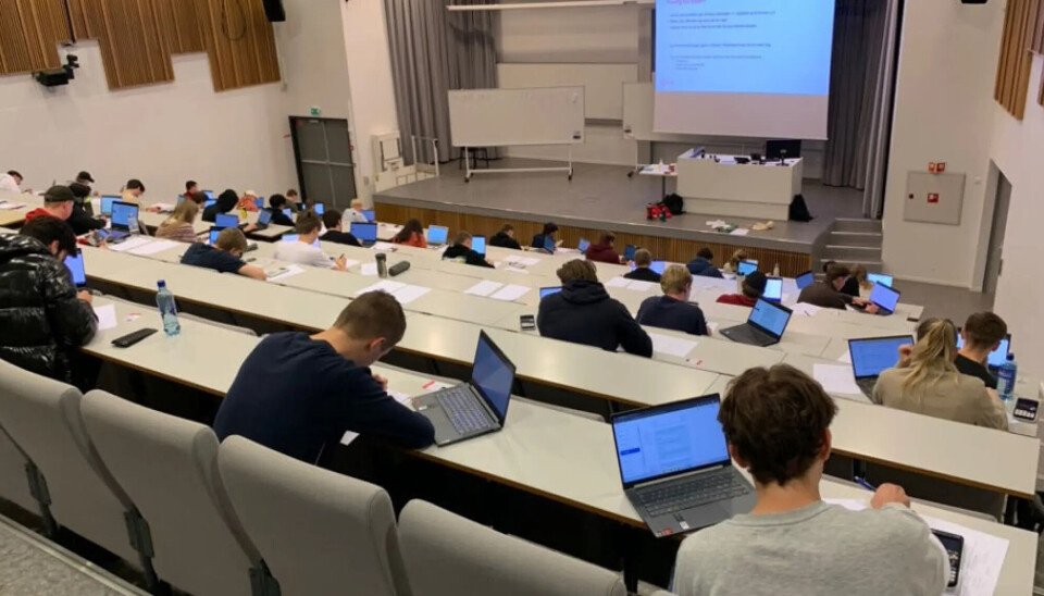 Ny undervisningsform har gitt mindre stryk blant studenter som tar innføringskurs i matematikk for ingeniører ved Universitetet i Agder. Her fra en tidligere digital matteeksamen for ingeniørstudenter ved UiA.